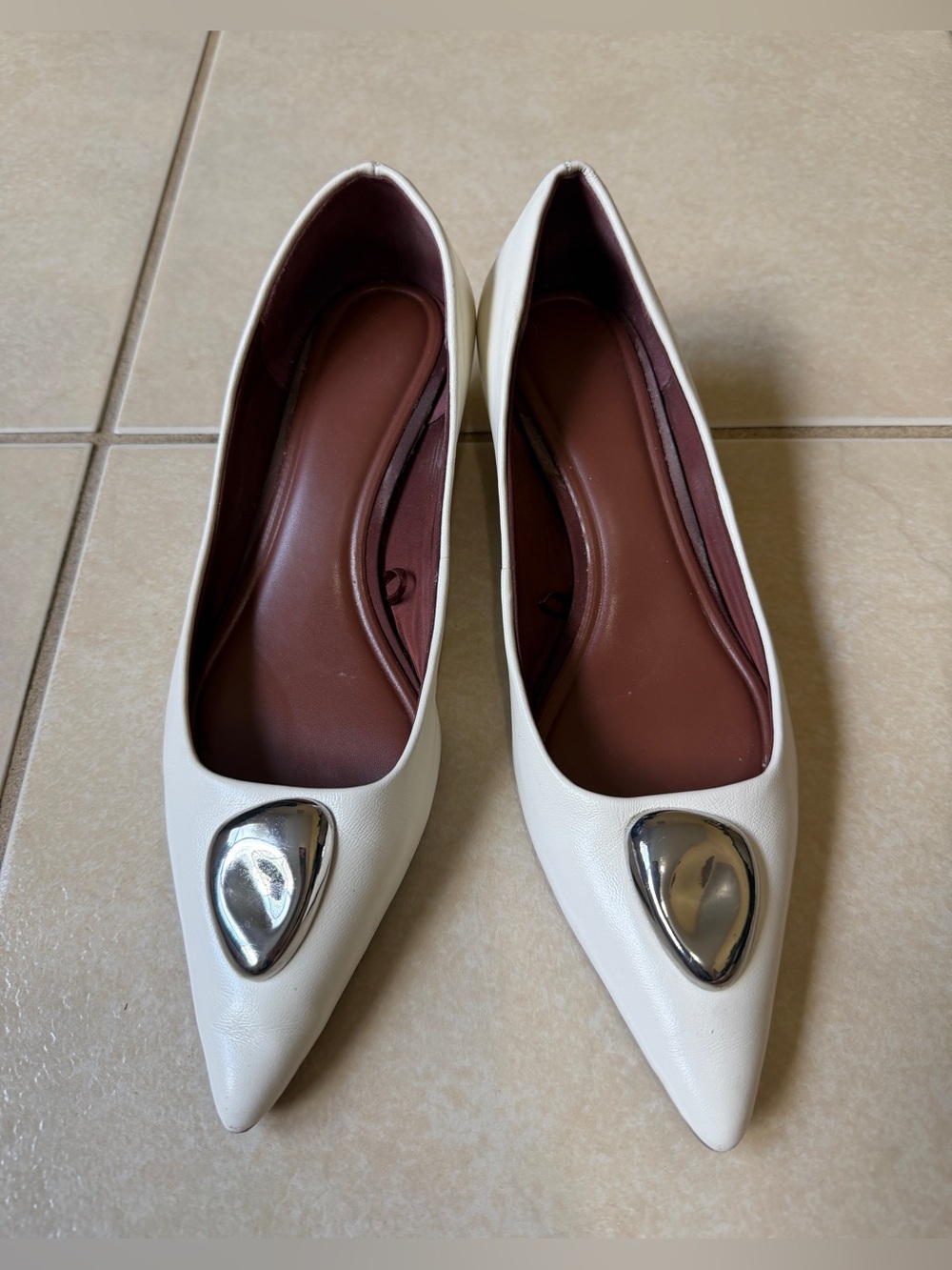 Zara Women's Metal Detail White Leather High Heel Shoes Pointed Toe Size US 6